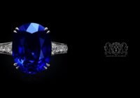 Leon Megé bespoke right-hand ring with Royal-blue Burmese sapphire and diamond pave r6457