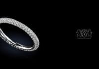Leon Megé exclusive 203™platinum wedding band with three rows of wraparound micro pave r7683