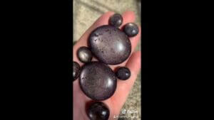 Why Do People Wear Black Sapphire? Black Sapphire