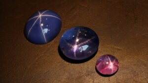 What Is The Difference Between A Sapphire And A Star Sapphire? Star sapphires