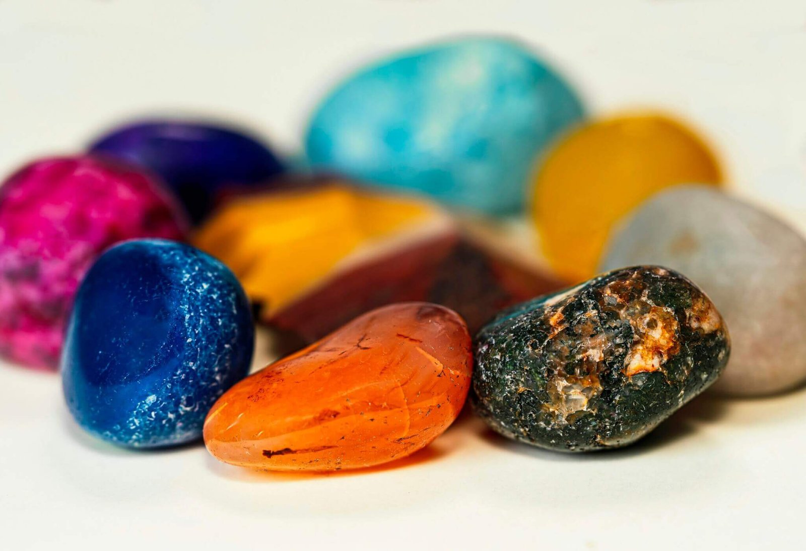 How Many Kinds Of Gemstones Are There?