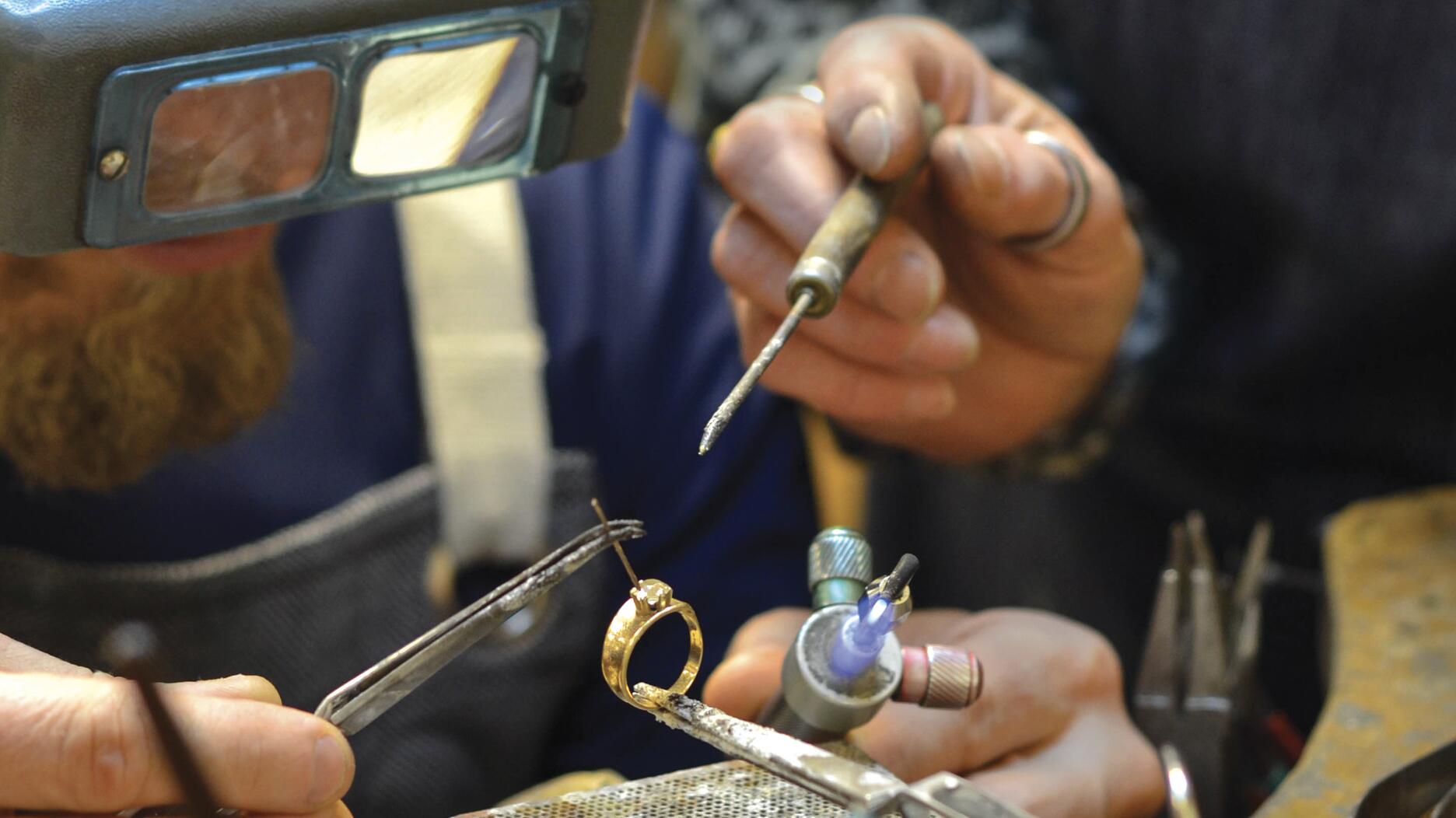 National Jeweler Magazine: Confessions of a Shopkeeper Who Can Never Find a Matching Earring National Jeweler Magazine: Confessions of a Shopkeeper Who Can Never Find a Matching Earring